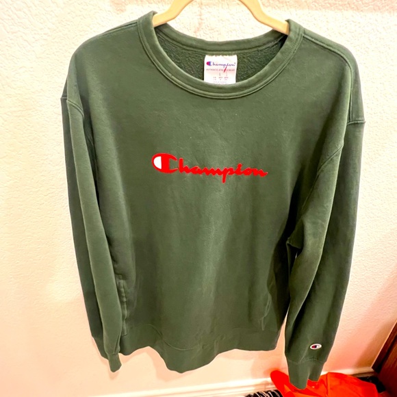 Champion Sweaters - Champion Green Pullover Sweater Large